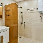 Boutique Golden Sands Apartament *