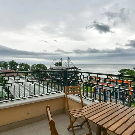 Boutique Golden Sands *