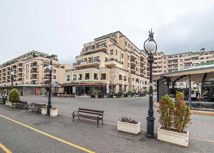 Boutique Golden Sands